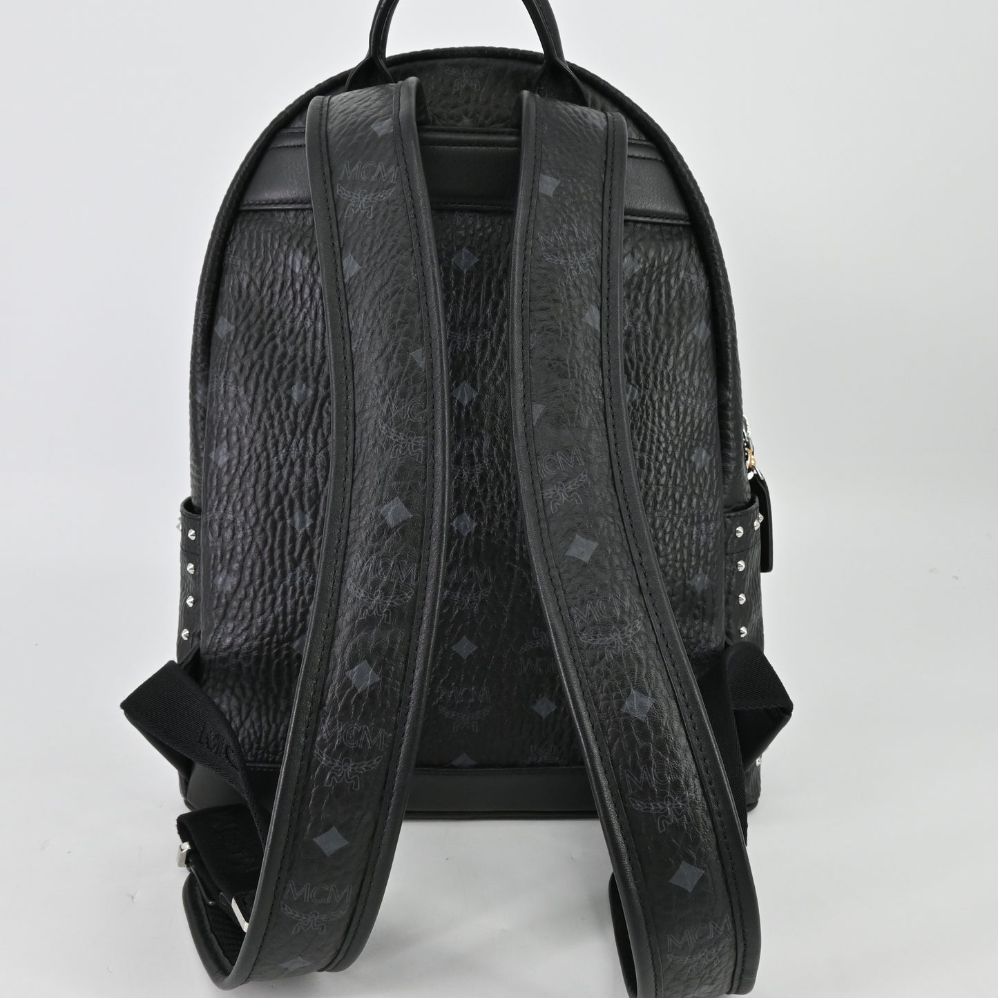 Leather studded backpack in black