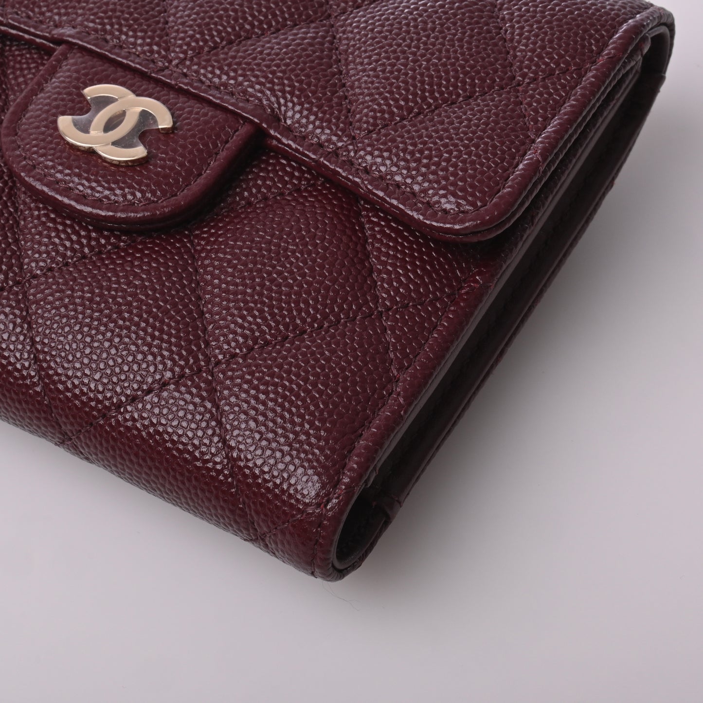 Caviar Tri-fold Wallet Bordeaux G Hardware 31 Series