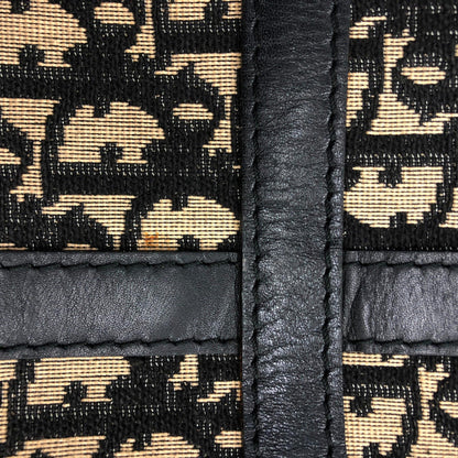 Trotter Boston Bag