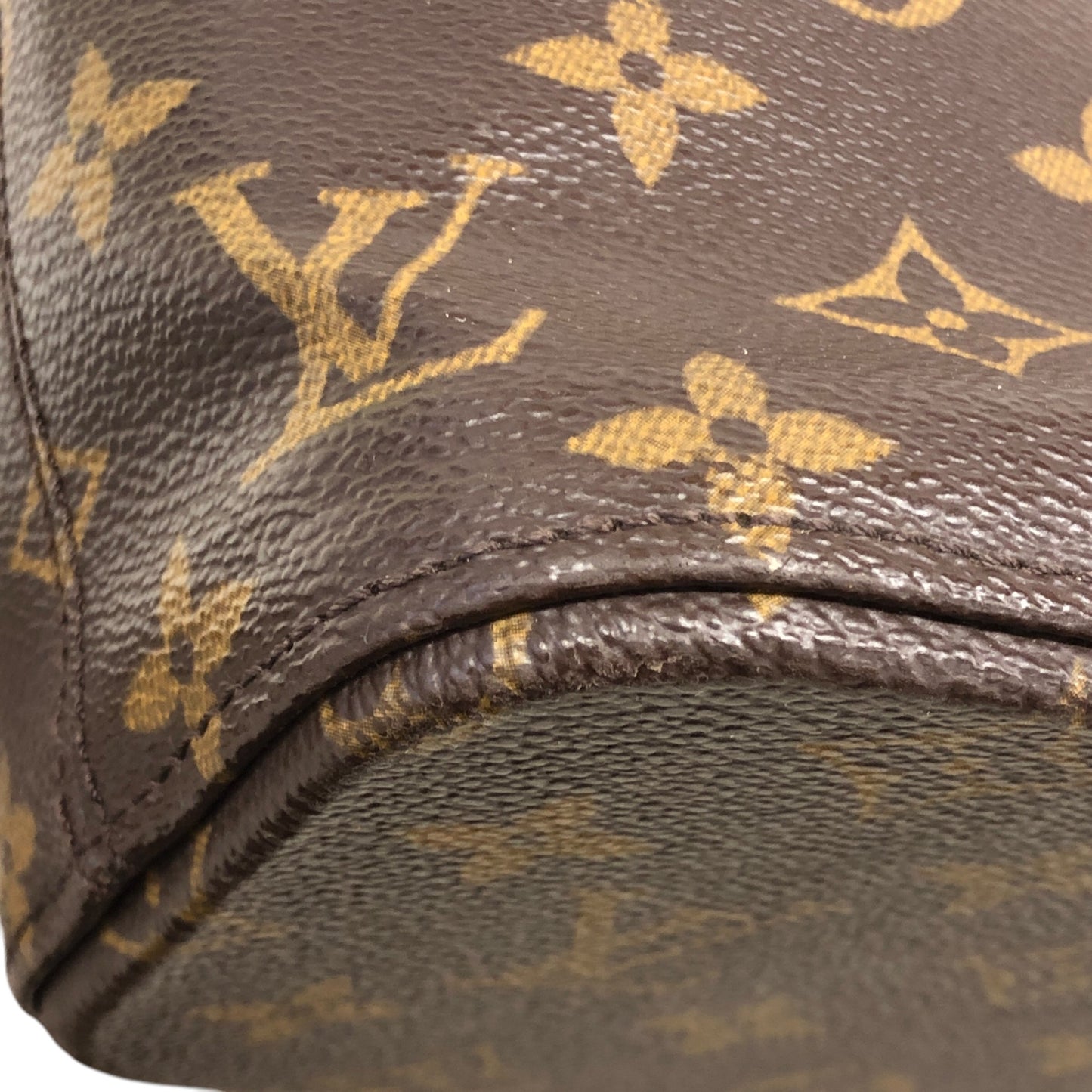 Monogram Luco