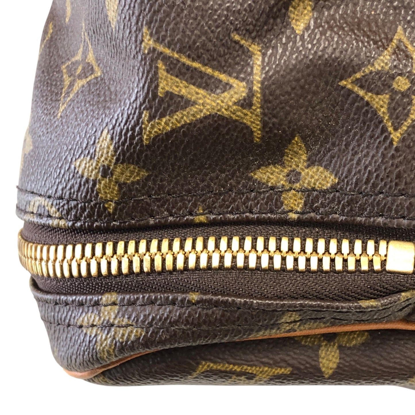 Monogram Alize Trois Poches