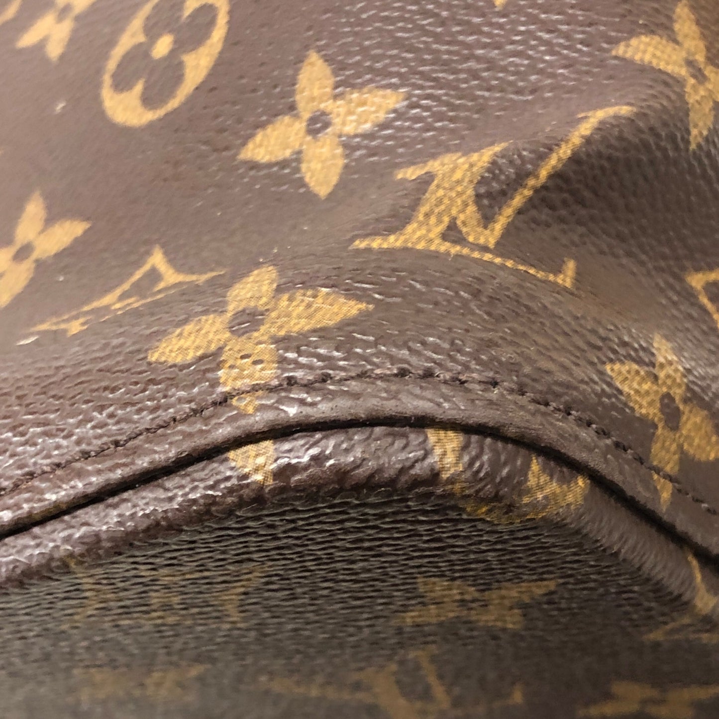 Monogram Luco