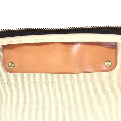 Monogram Alize 1 Poche