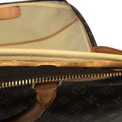 Monogram Alize 1 Poche
