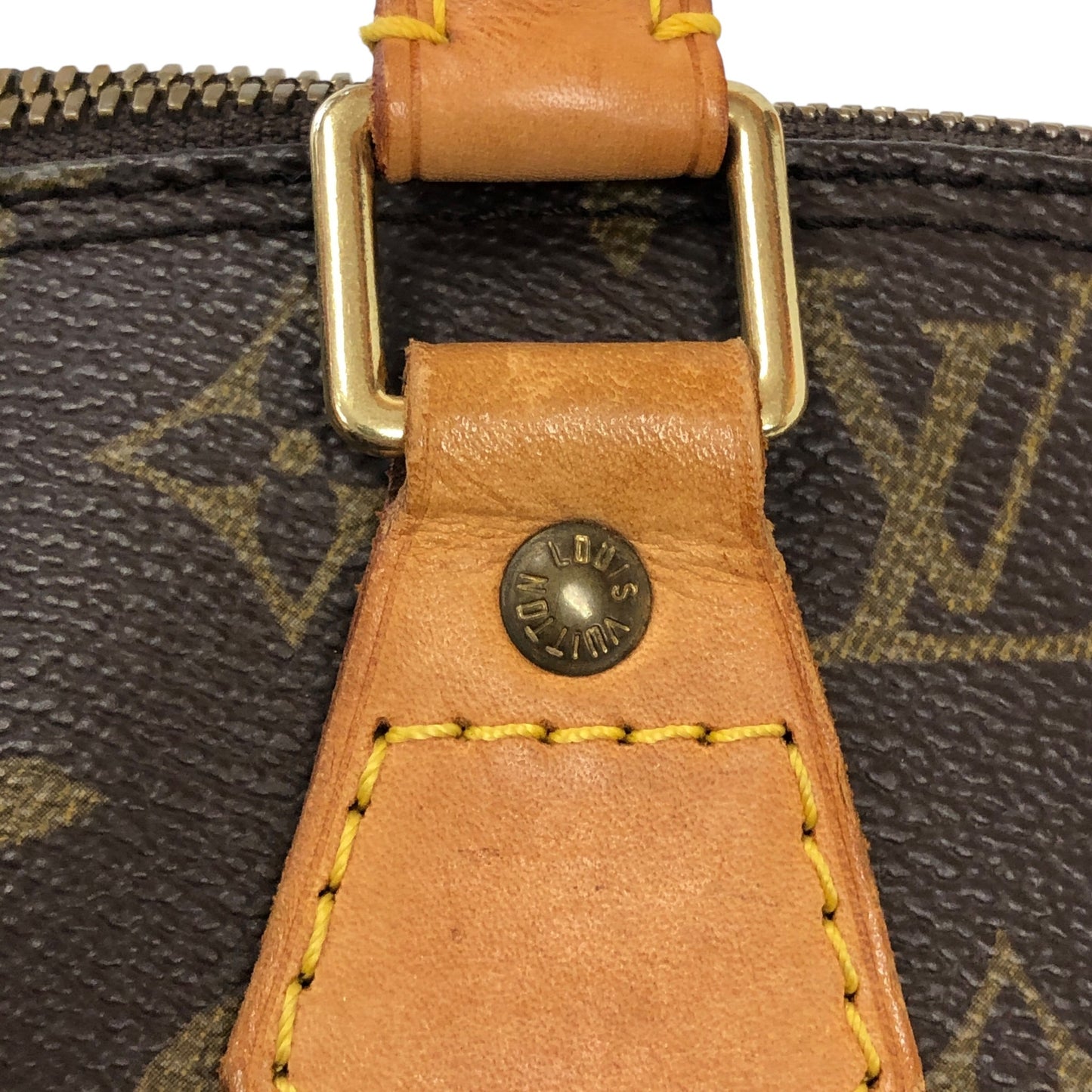 Monogram Alma