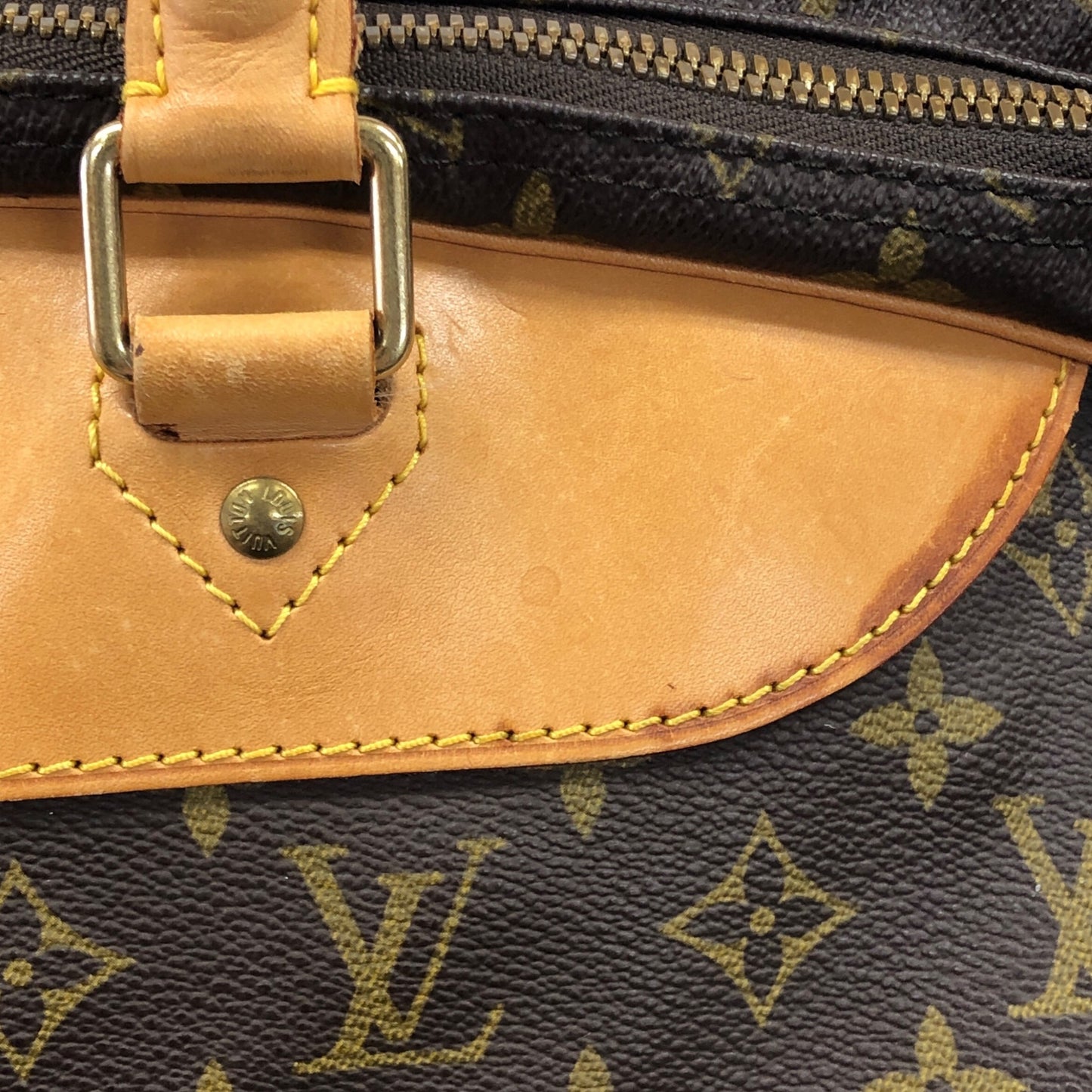 Monogram Alize Trois Poches