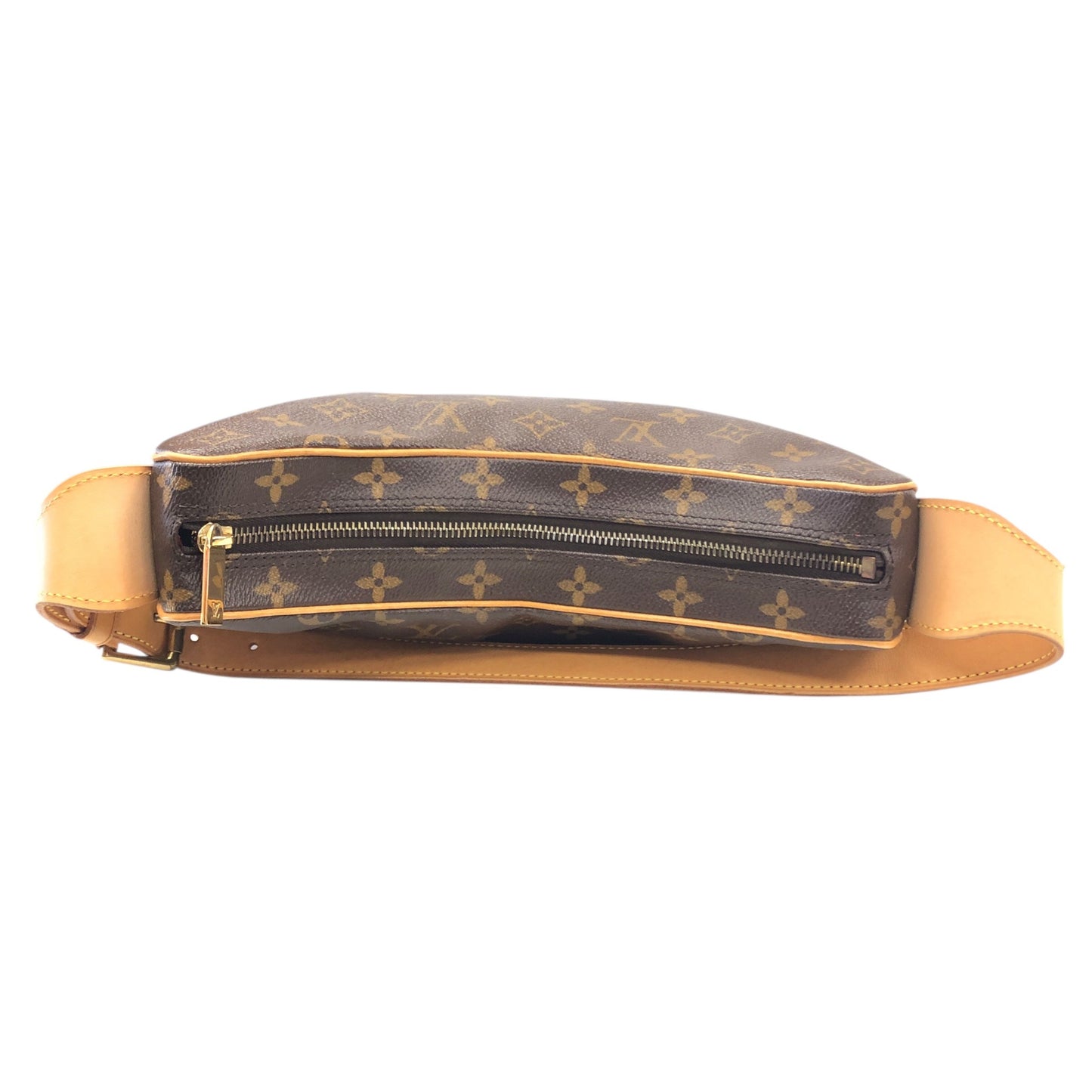 Monogram Croissant MM