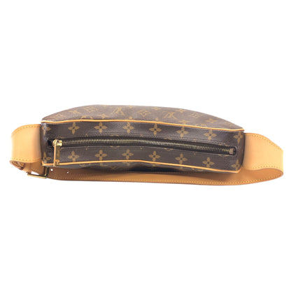 Monogram Croissant MM