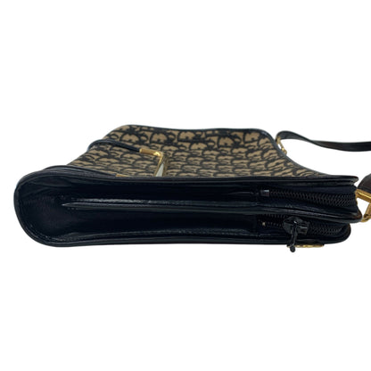 Trotter Shoulder Bag