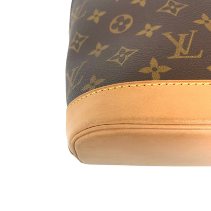 Monogram Alma 30