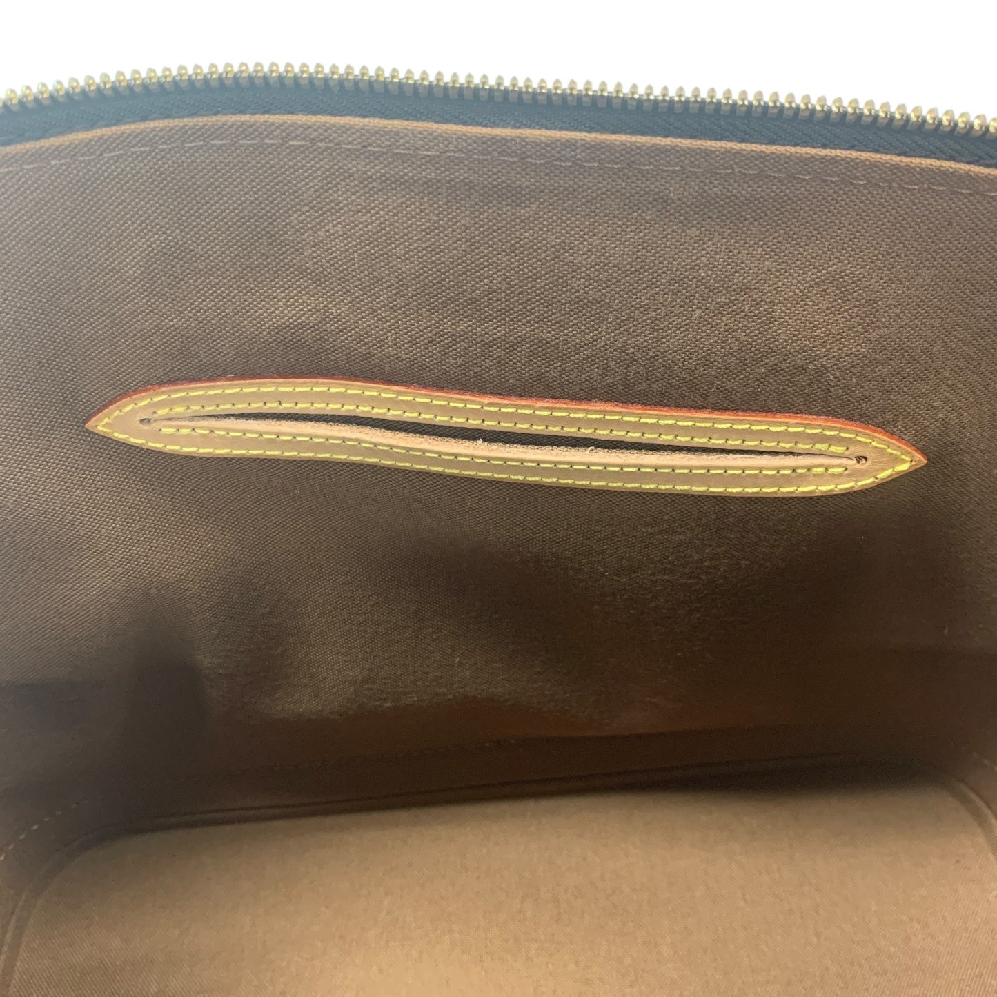 Monogram Alma 30