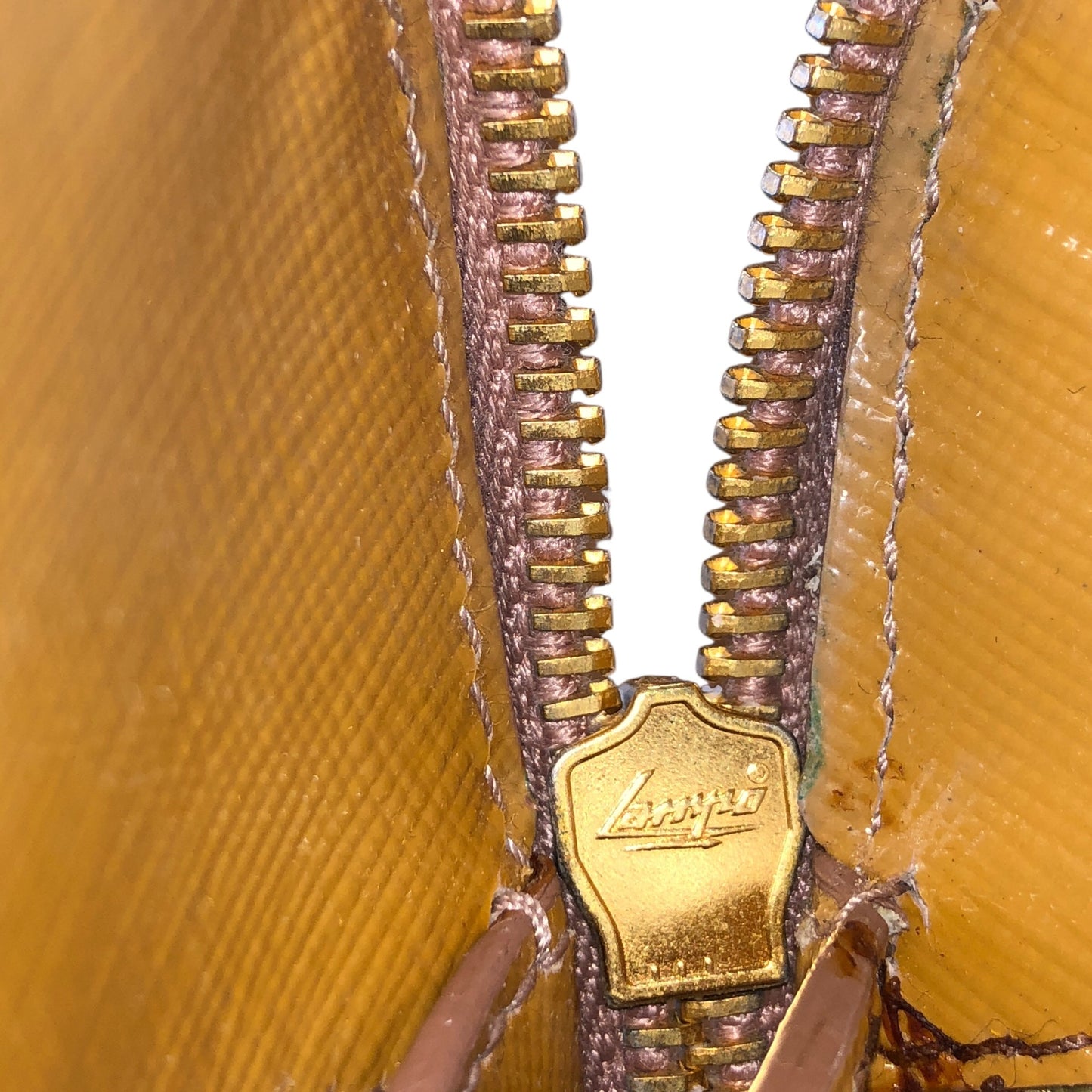 Saffiano Lux
