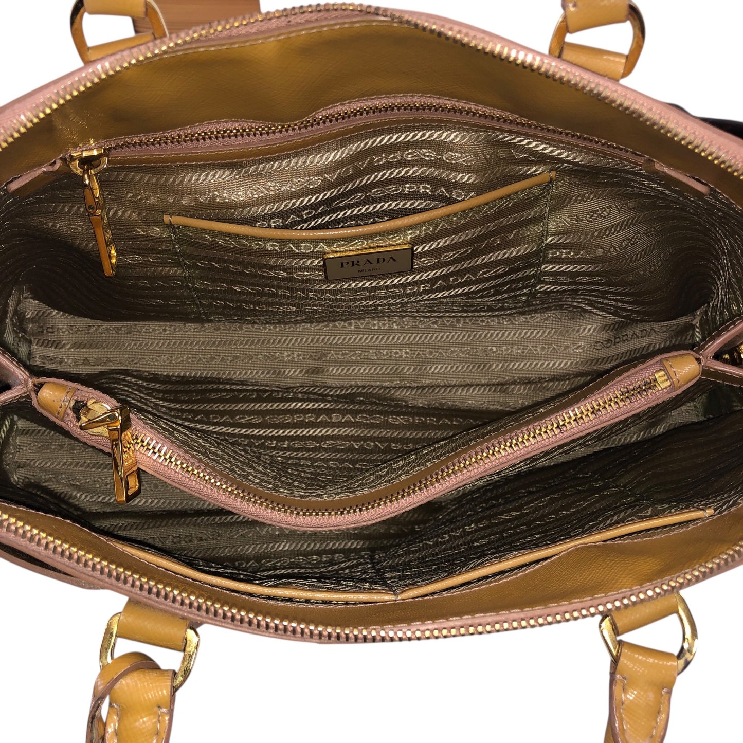 Saffiano Lux