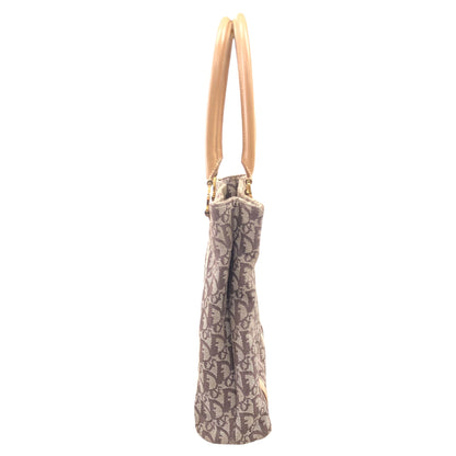 Vertical Trotter Tote